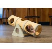 BZ RODENT TOY CLOVIS 17X7.8X10