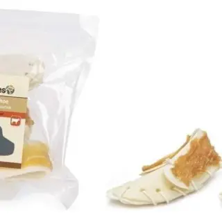 Beeztees Chewing shoes with chicken